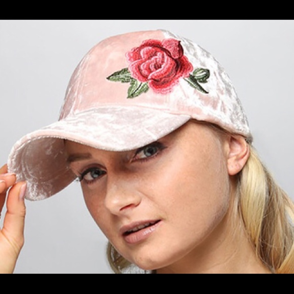 David & Young-Final Rose Velvet Baseball Cap pink